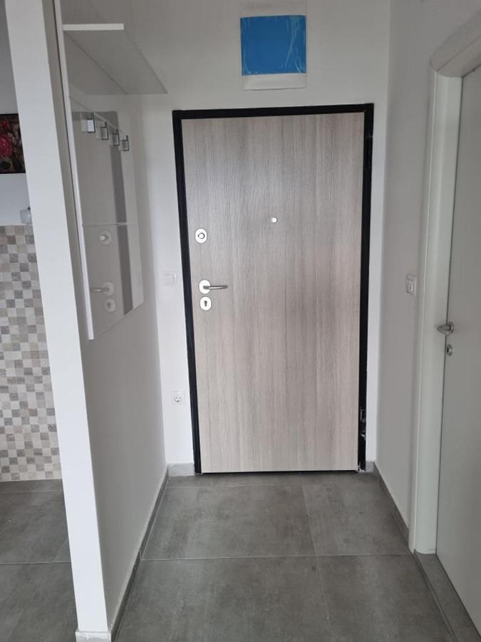 Porta Bus Station Apartment Skopje Exterior photo